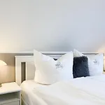 Apartment Rosenmoewe
