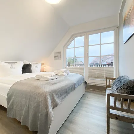 Lägenhet Rosenmoewe *